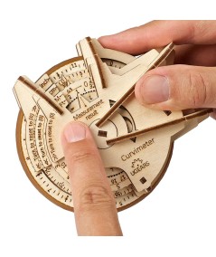 Modelo Ugears Stem Lab curvímetro