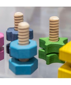 SET TORNILLOS Y TUERCAS MADERA