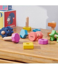 SET TORNILLOS Y TUERCAS MADERA